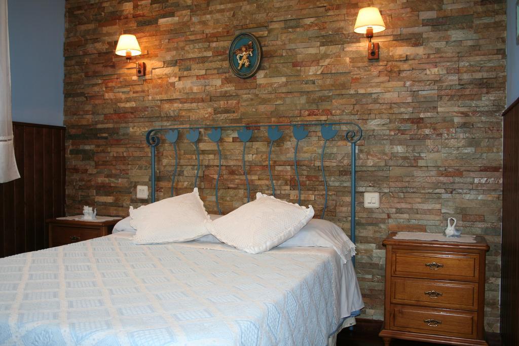 Apartamentos Rurales El Ferreiron カストロポル エクステリア 写真
