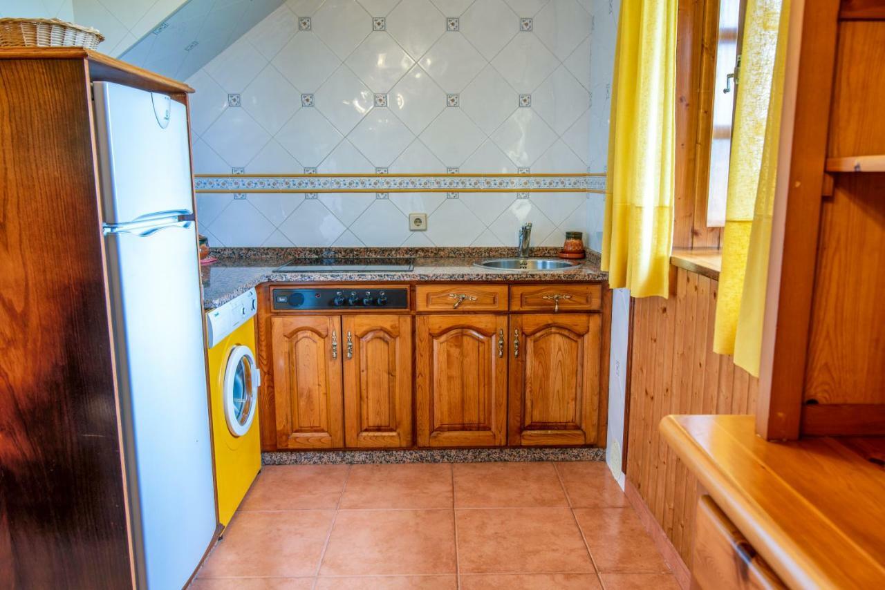 Apartamentos Rurales El Ferreiron カストロポル エクステリア 写真