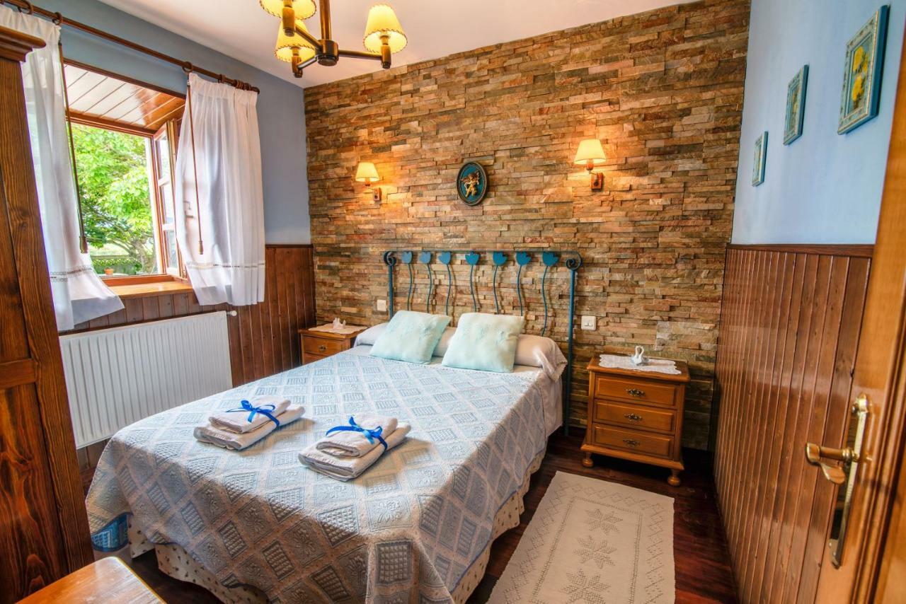 Apartamentos Rurales El Ferreiron カストロポル エクステリア 写真
